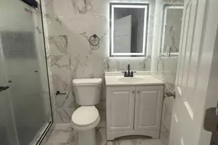 5018 Glenloch St, Philadelphia, PA 19124 - Photo 10