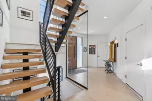 527 Brown St, Philadelphia, PA 19123 - Photo 6
