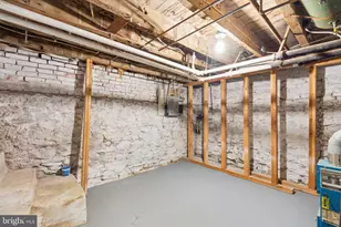 1217 E Oxford St, Philadelphia, PA 19125 - Photo 14