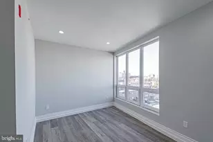 526 Brown St, Philadelphia, PA 19123 - Photo 8