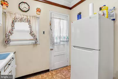 1127 E Montgomery Avenue, Philadelphia, PA 19125 - Photo 8