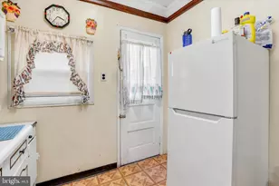 1127 E Montgomery Ave, Philadelphia, PA 19125 - Photo 8