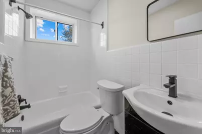 7608 Chelwynde Avenue, Philadelphia, PA 19153 - Photo 16