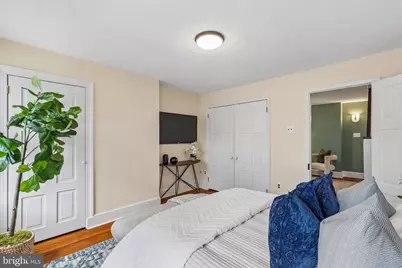2438 Meredith Street, Philadelphia, PA 19130 - Photo 18