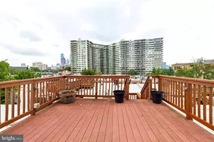 2438 Meredith St, Philadelphia, PA 19130 - Photo 26