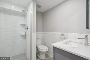 712 Addison St, Philadelphia, PA 19147 - Photo 12