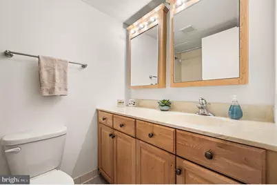 2018 Walnut Street #5B, Philadelphia, PA 19103 - Photo 16