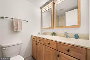 2018 Walnut St, Philadelphia, PA 19103 - Photo 16