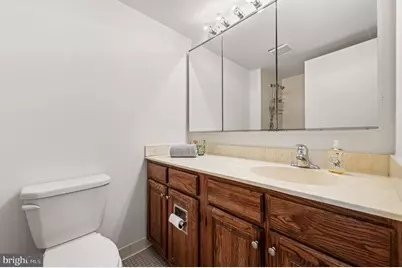 2018 Walnut Street #5B, Philadelphia, PA 19103 - Photo 20
