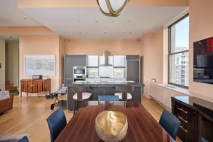 210 W Washington Square, Philadelphia, PA 19106 - Photo 14