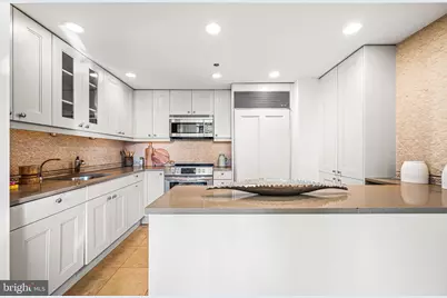 202 W Rittenhouse Square #1508, Philadelphia, PA 19103 - Photo 10