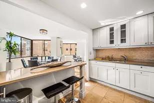202 W Rittenhouse Square, Philadelphia, PA 19103 - Photo 12