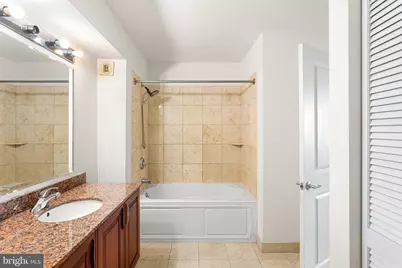 901 N Penn Street #R1107, Philadelphia, PA 19123 - Photo 4