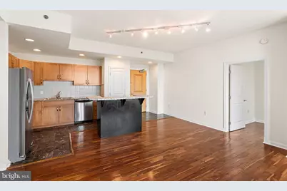 901 N Penn Street #R1107, Philadelphia, PA 19123 - Photo 2