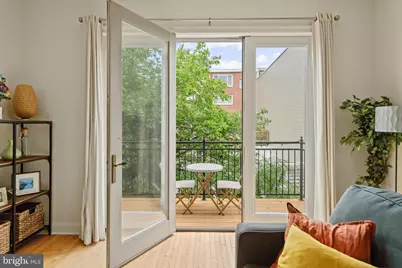 1903 Green Street #11, Philadelphia, PA 19130 - Photo 4