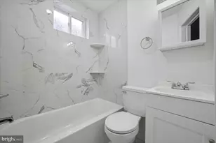 1216 W Firth St, Philadelphia, PA 19133 - Photo 12