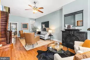 2436 E Hazzard St, Philadelphia, PA 19125 - Photo 2
