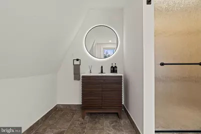 147 W Harvey Street, Philadelphia, PA 19144 - Photo 18