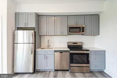 1524 South Street #UNIT 303, Philadelphia, PA 19146 - Photo 2