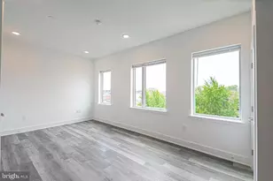 1524 South St, Philadelphia, PA 19146 - Photo 8