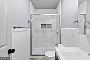 418 S 15th St, Philadelphia, PA 19146 - Photo 16