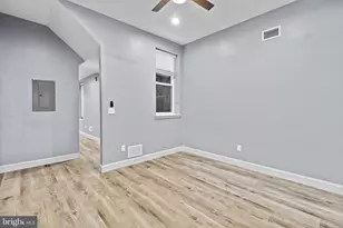 418 S 15th St, Philadelphia, PA 19146 - Photo 4