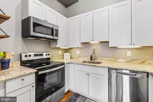 926 N 3rd St, Philadelphia, PA 19123 - Photo 16