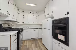 5804 Greene St, Philadelphia, PA 19144 - Photo 12