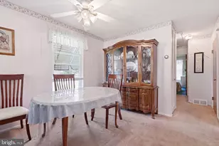4201 Chalfont Pl, Philadelphia, PA 19154 - Photo 4