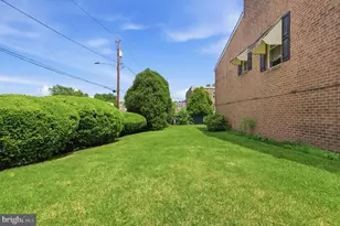 4201 Chalfont Pl, Philadelphia, PA 19154 - Photo 18