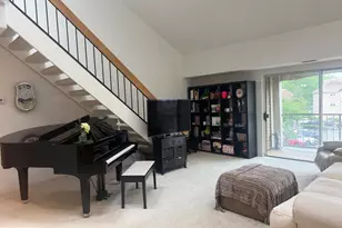 72303 Delaire Landing Rd, Philadelphia, PA 19114 - Photo 4