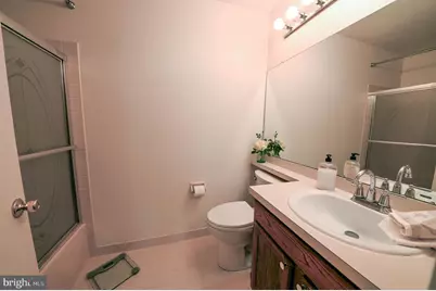 72303 Delaire Landing Road #303, Philadelphia, PA 19114 - Photo 14
