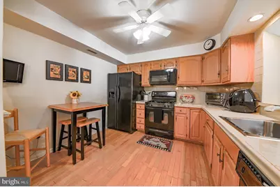 72303 Delaire Landing Road #303, Philadelphia, PA 19114 - Photo 6