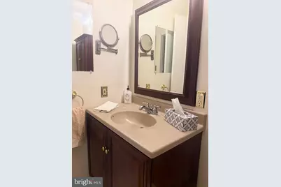 72303 Delaire Landing Road #303, Philadelphia, PA 19114 - Photo 14