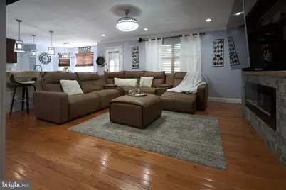 8905 Springview Road, Philadelphia, PA 19115 - Photo 16