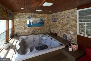 8905 Springview Rd, Philadelphia, PA 19115 - Photo 22