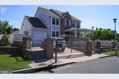 8905 Springview Road, Philadelphia, PA 19115 - Photo 6