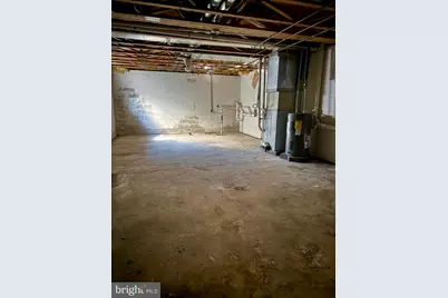 807 N 13th Street, Philadelphia, PA 19123 - Photo 20