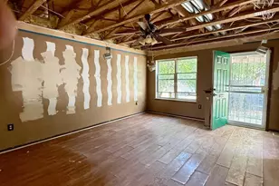 807 N 13th St, Philadelphia, PA 19123 - Photo 6