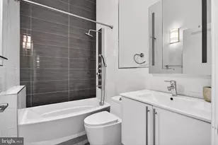 1526 Ridge Ave, Philadelphia, PA 19130 - Photo 10