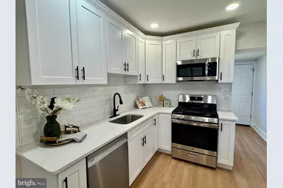 2931 W Flora Street, Philadelphia, PA 19121 - Photo 10
