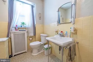 1018 N 64th St, Philadelphia, PA 19151 - Photo 14