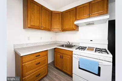 2536 S Fairhill Street, Philadelphia, PA 19148 - Photo 4