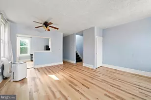 204 Ripka St, Philadelphia, PA 19127 - Photo 2