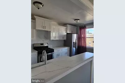 211 Lardner Street, Philadelphia, PA 19111 - Photo 10