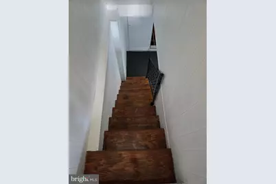 211 Lardner Street, Philadelphia, PA 19111 - Photo 26