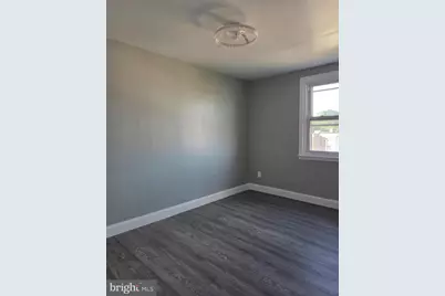 211 Lardner Street, Philadelphia, PA 19111 - Photo 22
