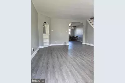 211 Lardner Street, Philadelphia, PA 19111 - Photo 4