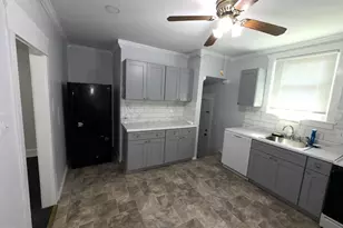 3530 Solly Ave, Philadelphia, PA 19136 - Photo 4