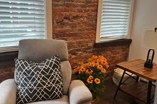 121 Mercy St, Philadelphia, PA 19148 - Photo 8